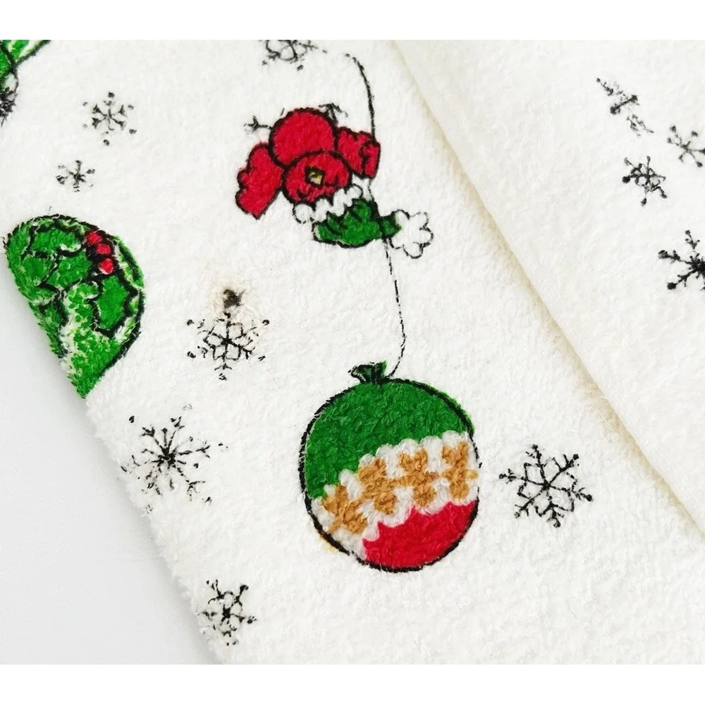 VTG 70s Santa Christmas Hand Towel Santa Claus Balloon Fringe NOS MCM Kitsch